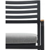 Nosh Bona stapelbarer Gartenstuhl aus Aluminium mit schwarzem Finish und Armlehnen aus massivem