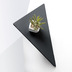 Nosh Teg Wandregal Prisma aus Stahl mit schwarzem Finish 40 x 20 cm
