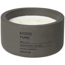 blomus Duftkerze -FRAGA- Farbe: Tarmac - Duft: Kyoto Yume Ø 13 cm