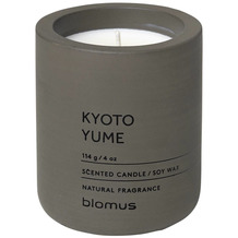 blomus Duftkerze -FRAGA- Farbe: Tarmac - Duft: Kyoto Yume Ø 6,5 cm