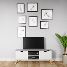PHOENIX Scandi - TV-Möbel, Lowboard, Fernsehtisch mit 2 Türen mit Soft-Close und 2 offene Fächer, Massivholzfüsse, Scandi-Style