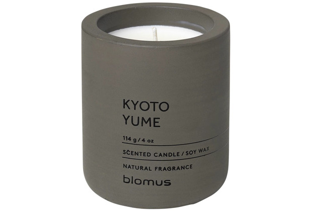 blomus Duftkerze -FRAGA- Farbe: Tarmac - Duft: Kyoto Yume  6,5 cm