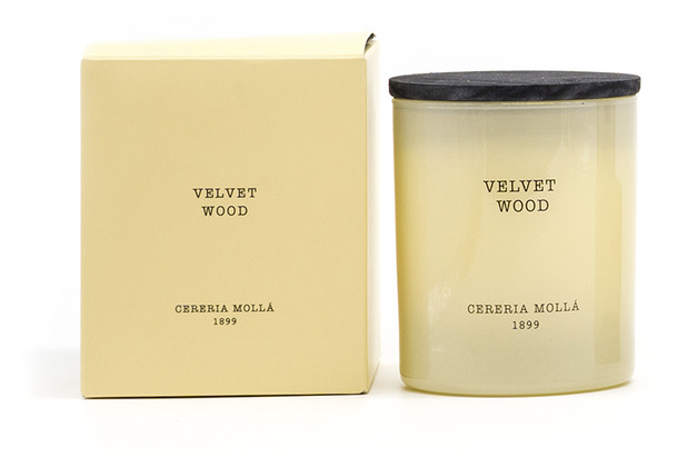 Cereria Moll Premium Vegetable Wax Candle in Glass 230gr Samt-Holz (Velvet Wood)